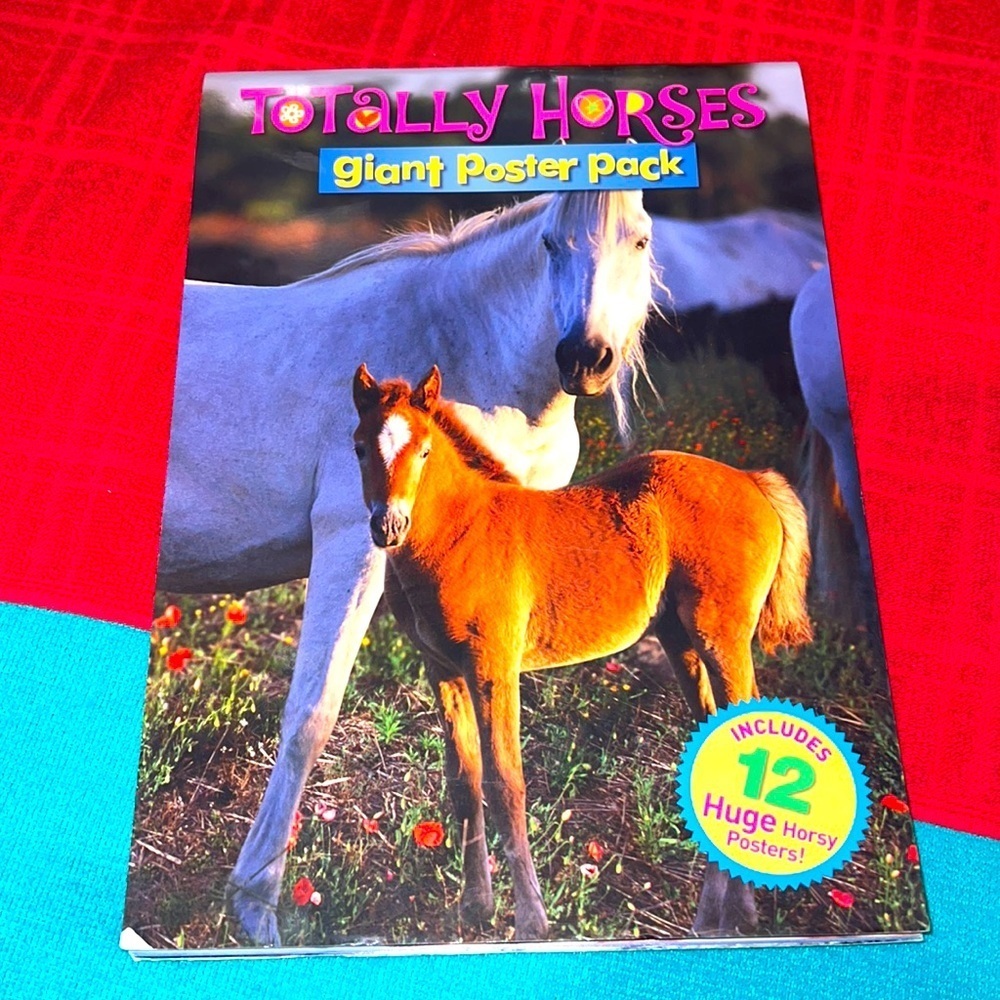 Totally horses giant poster pack